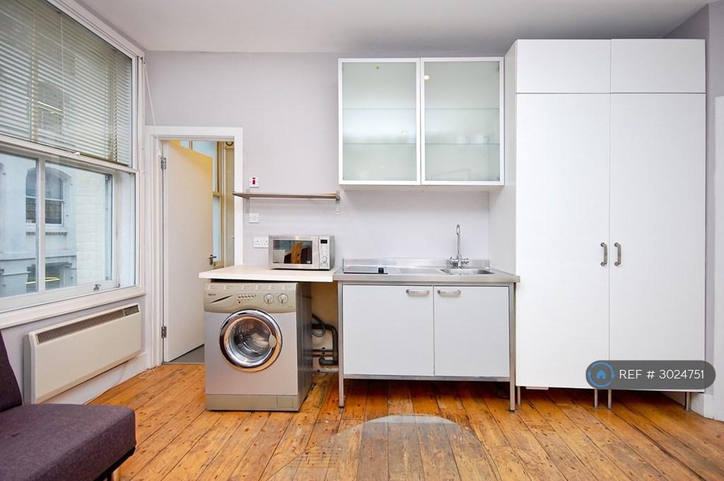 Apartment in London - View 3