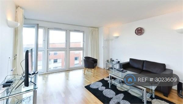 Apartment in London - More