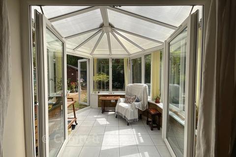 3 bedroom detached house for sale, Foxglove Walk, Worthing BN13