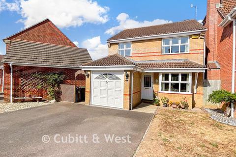 3 bedroom detached house for sale, Foxglove Walk, Worthing BN13