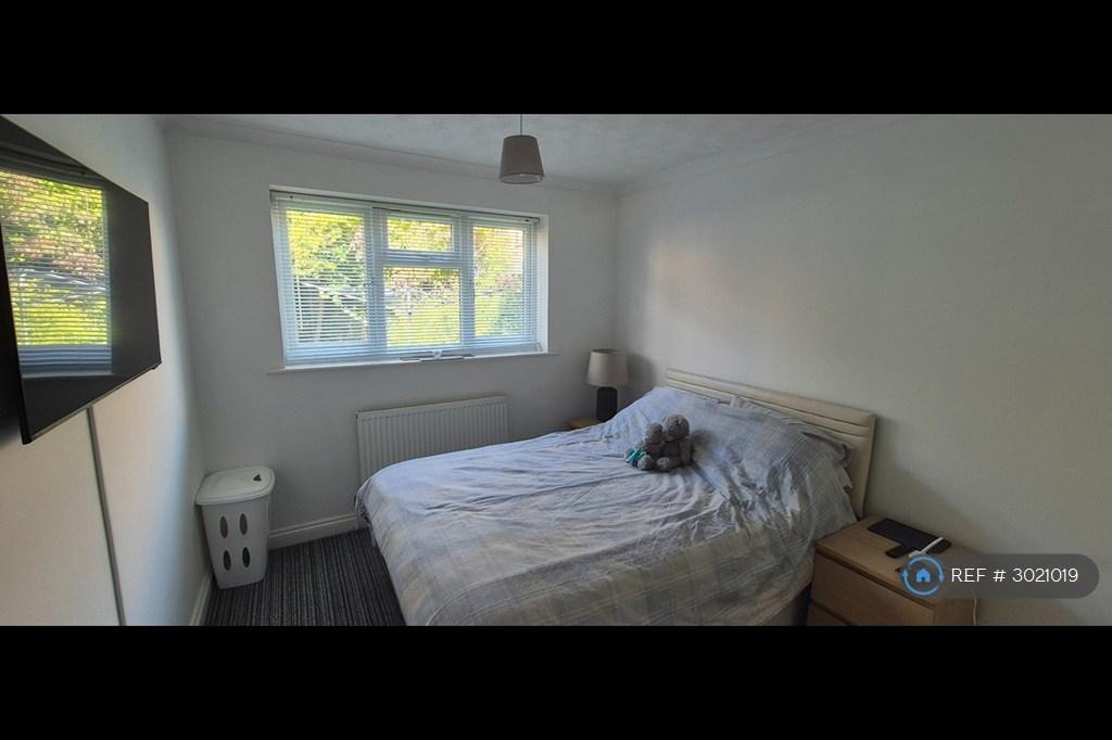 Apartment in Cambridge - View 3