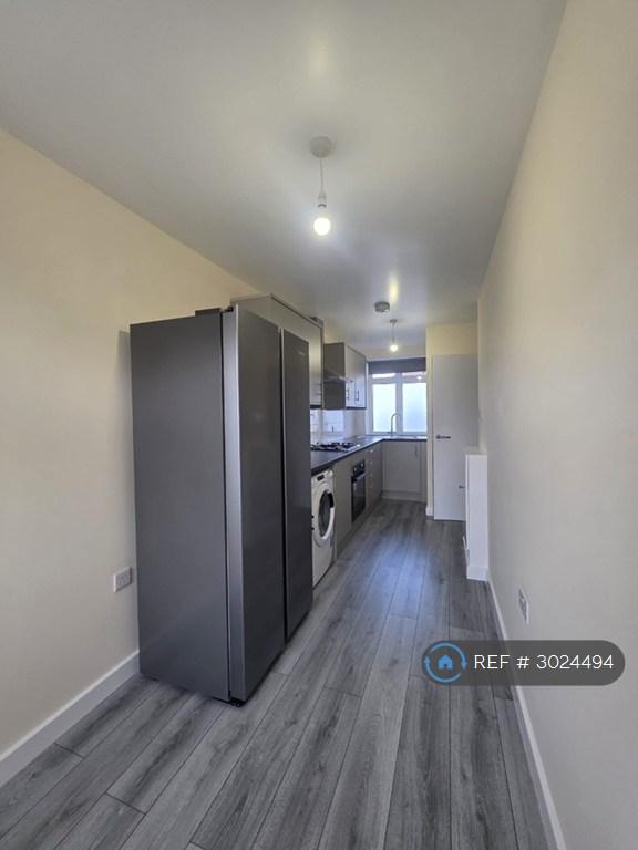 Apartment in London - View 2