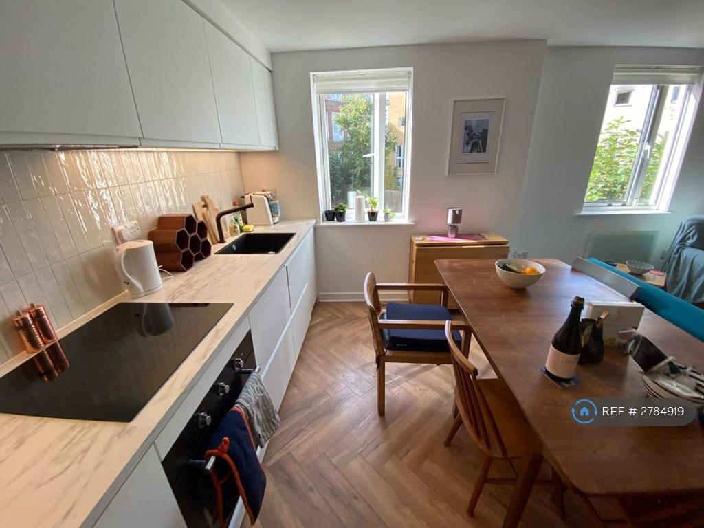Apartment in London - View 2