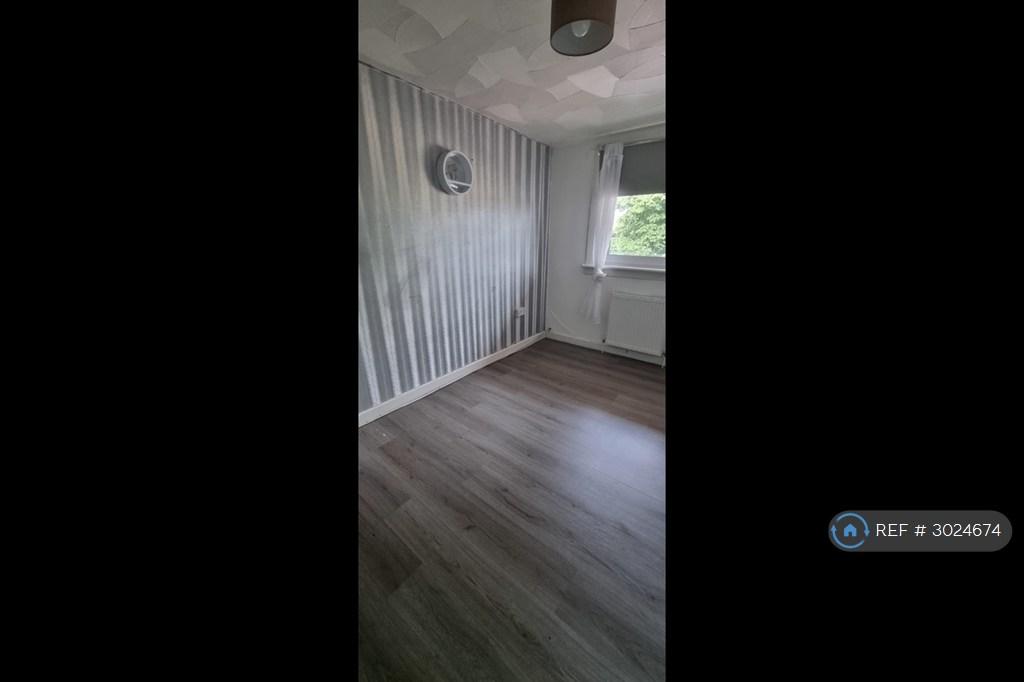 Apartment in Rutherglen, Glasgow - More