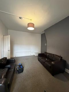 2 bedroom flat to rent, Kingsley Terrace, Newcastle upon Tyne, NE4