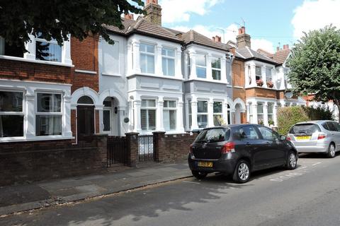 Falmer Road, Enfield Town, EN1