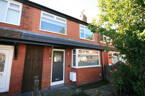 3 bedroom semi-detached house to rent, Windsor Drive, Audenshaw M34