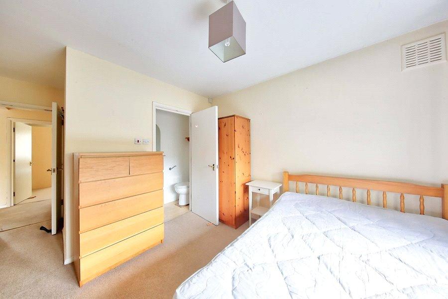 House in London - View 4