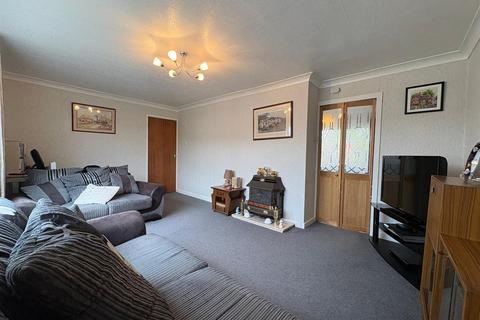 3 bedroom semi-detached house for sale, 82 Meadow Lane, Northallerton