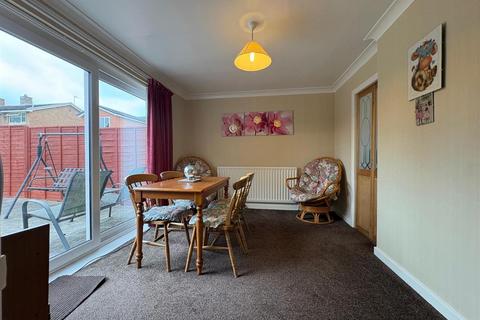 3 bedroom semi-detached house for sale, 82 Meadow Lane, Northallerton