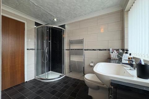 3 bedroom semi-detached house for sale, 82 Meadow Lane, Northallerton