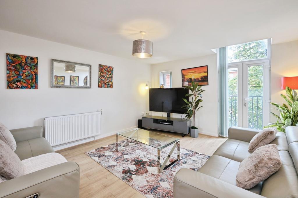 Apartment in Birmingham, West Midlands - View 5