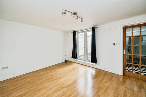 1 bedroom apartment for sale, Chiltern Street, Aylesbury
