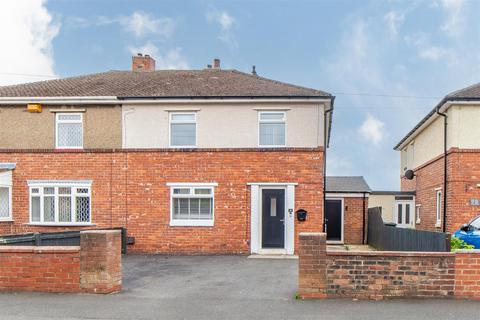 undefined, Newham Avenue, Hazlerigg, NE13