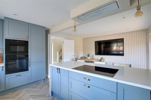 4 bedroom detached house for sale, Hill Rise, St. Ives