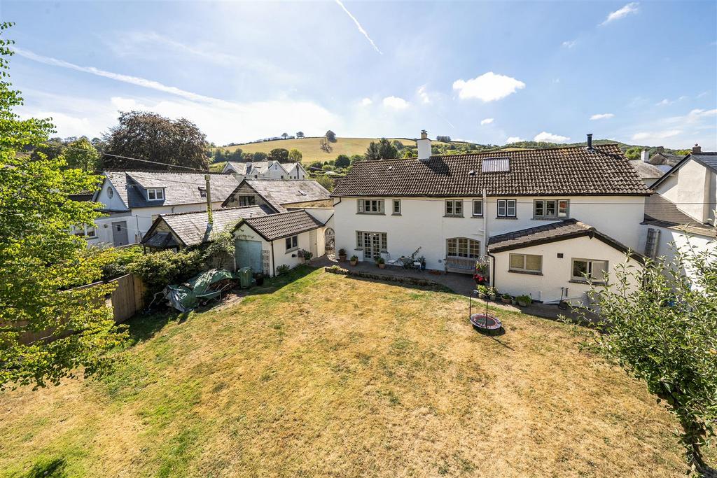 House in Minehead, Somerset - View 2
