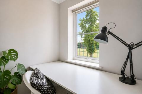 2 bedroom flat for sale, Boundary View, Guildford, GU1
