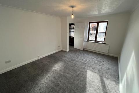 2 bedroom terraced house to rent, Coppercourt Leaze, Wimborne
