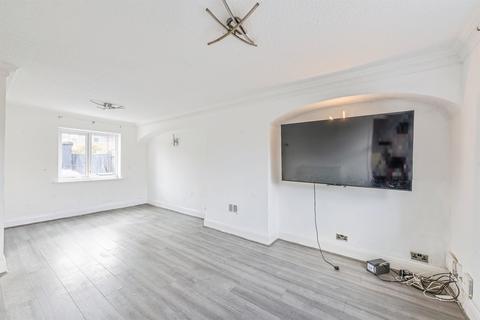 3 bedroom terraced house for sale, Annandale Road, Hull