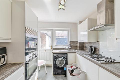 3 bedroom terraced house for sale, Annandale Road, Hull