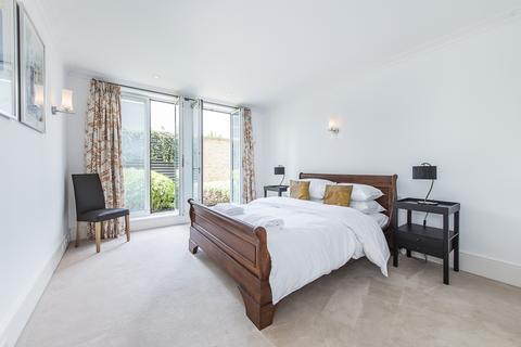 2 bedroom apartment to rent, Coleridge Gardens London SW10