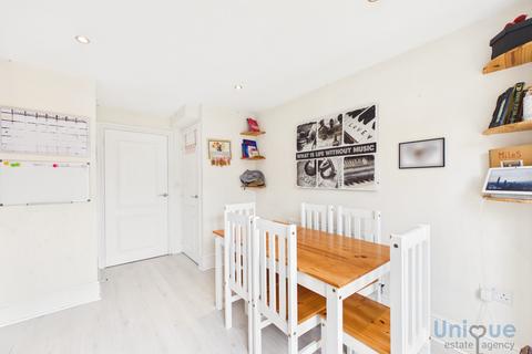 4 bedroom semi-detached house for sale, Garratt Close,  Poulton-le-Fylde, FY6