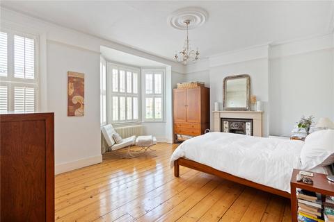 4 bedroom semi-detached house for sale, Thurlby Rd, West Norwood, London, SE27