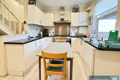 3 bedroom end of terrace house to rent, Gray Street, Merseyside L20