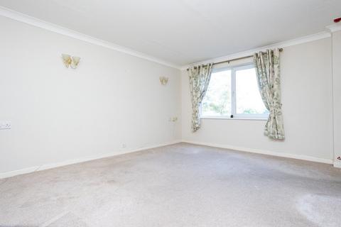 1 bedroom retirement property for sale, Hunting Gate, Birchington, Kent, CT7