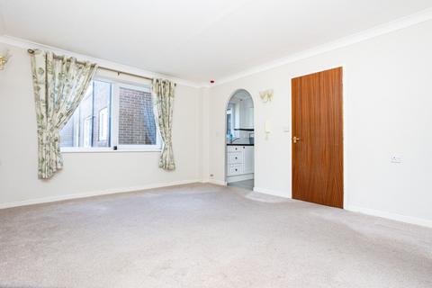 1 bedroom retirement property for sale, Hunting Gate, Birchington, Kent, CT7