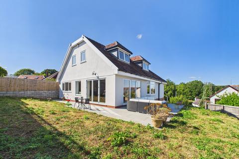 4 bedroom detached bungalow for sale, Long Acre Gardens, Mayals, SA3