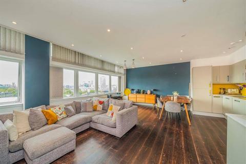 Newington Causeway, London SE1
