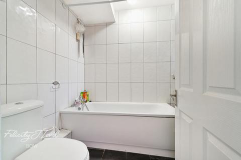 1 bedroom flat for sale, Harpley Square, LONDON