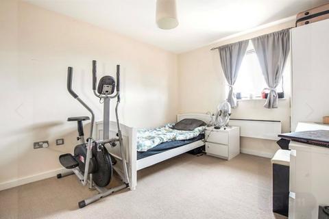 undefined, Nayland Court, Romford, RM1
