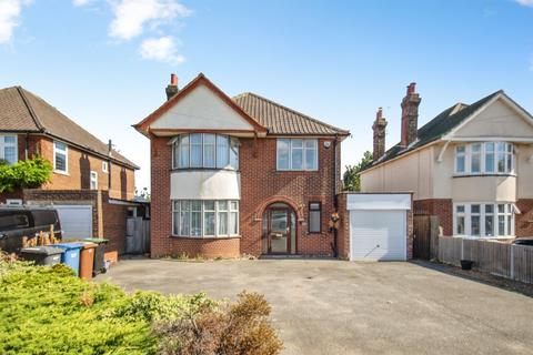 4 bedroom detached house for sale, Colchester Road, Ipswich