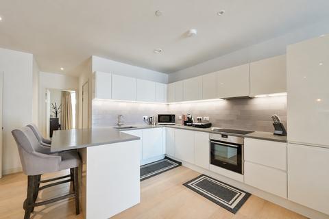 3 bedroom apartment for sale, Liner House, Royal Wharf, E16