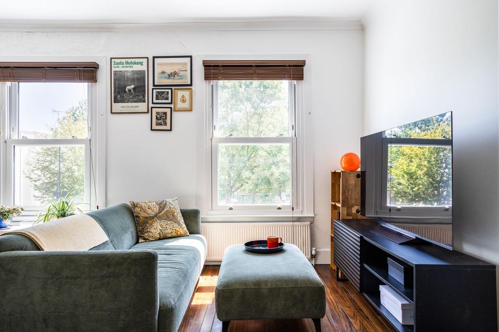 Apartment in London - View 2