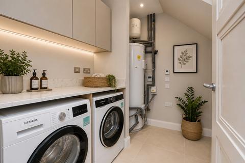 4 bedroom detached house for sale, Oxbarton, Stoke Gifford, Bristol
