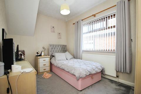 4 bedroom detached bungalow for sale, Ullswater Road, Dewsbury