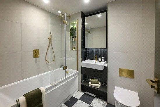 Apartment in Woolwich - View 4