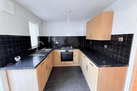 2 bedroom house to rent, Linden Avenue, Nottingham, NG11