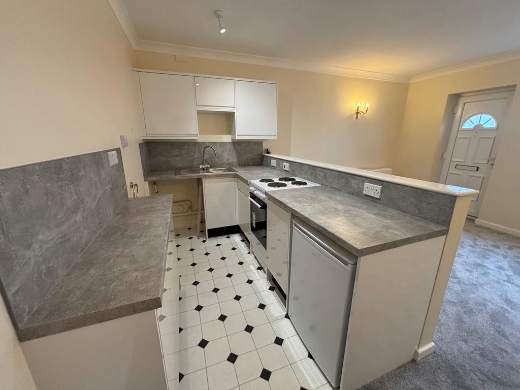 Apartment in Torquay - View 2
