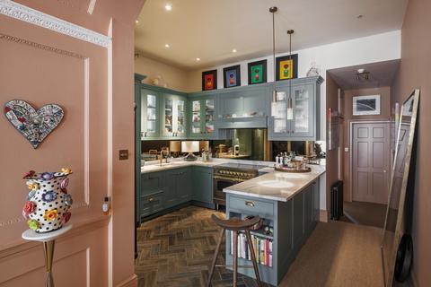 2 bedroom apartment for sale, Russell Street, Bath, Somerset BA1