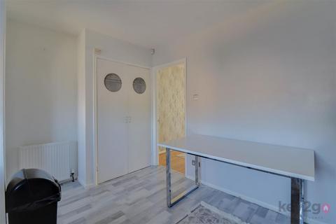 2 bedroom end of terrace house for sale, Thorpe Drive, Waterthorpe, Sheffield, S20
