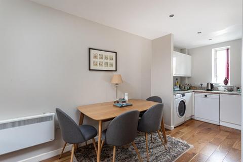 2 bedroom apartment for sale, Stonegate Court, Blake Street, York