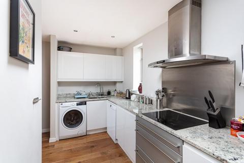 2 bedroom apartment for sale, Stonegate Court, Blake Street, York