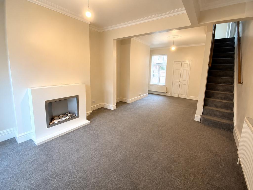 House in Salford - View 2