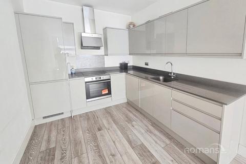 undefined, Farnham Road, Slough, Berkshire, SL1