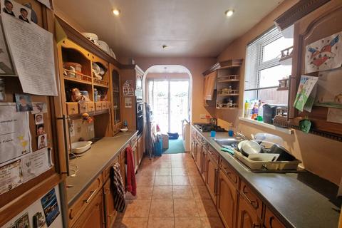 2 bedroom terraced house for sale, Belmont Road, Harrow