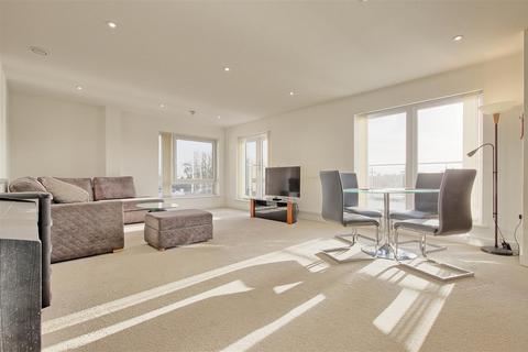 2 bedroom flat for sale, Beacon Rise, 160 Newmarket Road, Cambridge